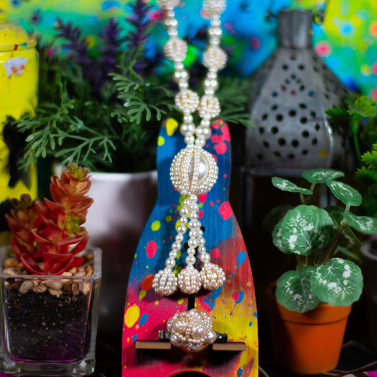 Vintage Faux Pearl Necklace and Pin Set