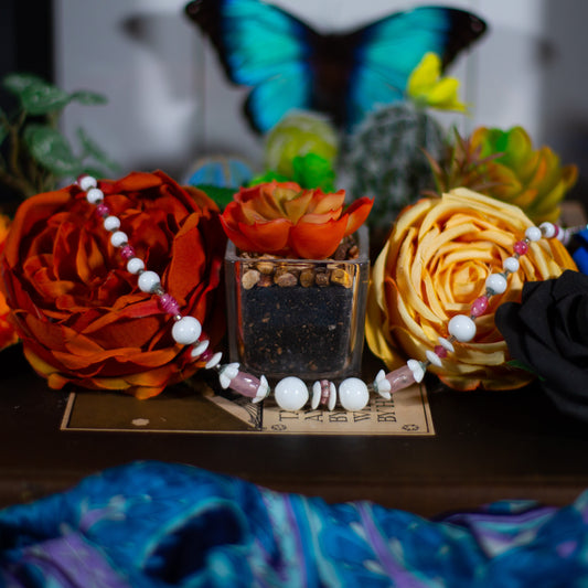 Vintage Beaded Necklace - Short