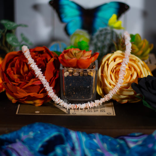 Vintage Seashell Choker