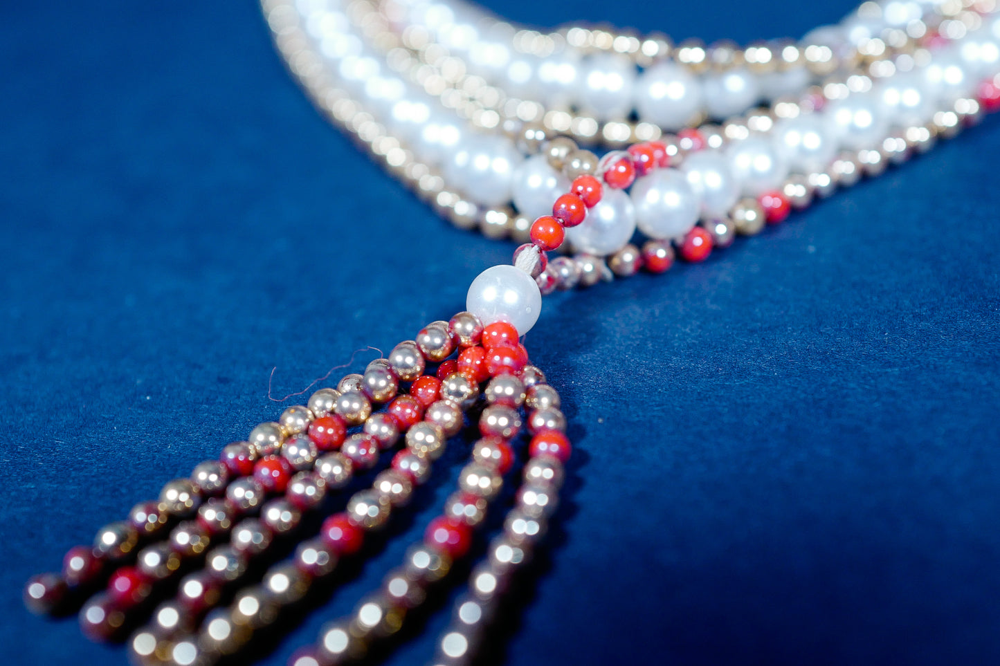 Vintage Beaded Faux Pearl Necklace